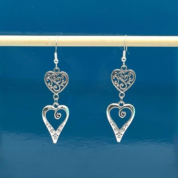 BBM Striking Sterling Double Heart  Dangles Earrings - Picture 1 of 8
